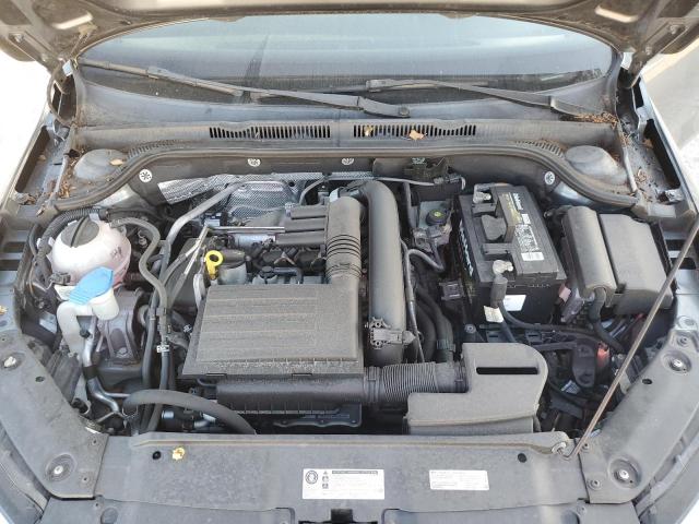Photo 11 from auction – 2017 VOLKSWAGEN JETTA S with VIN 3VW2B7AJ2HM373503