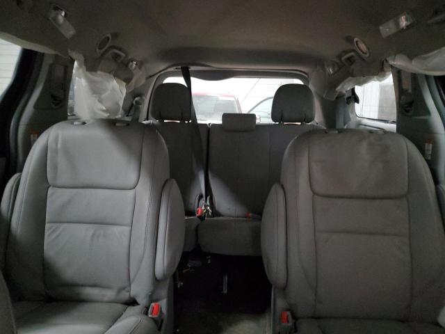 Photo 10 from auction – 2016 TOYOTA SIENNA XLE with VIN 5TDDK3DC4GS134602