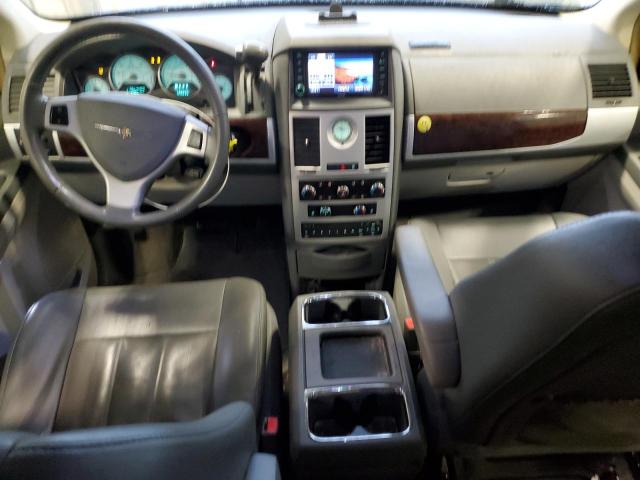 Photo 8 from auction – 2009 CHRYSLER TOWN & COU with VIN 2A8HR54109R640150
