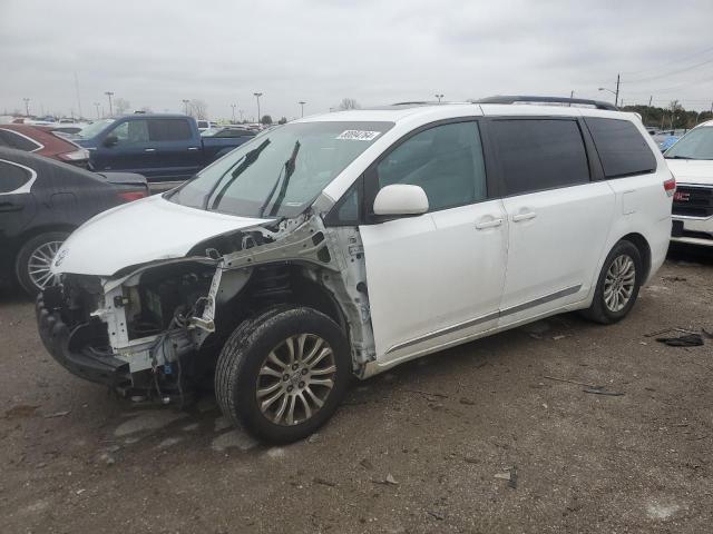 TOYOTA SIENNA XLE 2011 with VIN 5TDYK3DC6BS143750 - Photo from auction