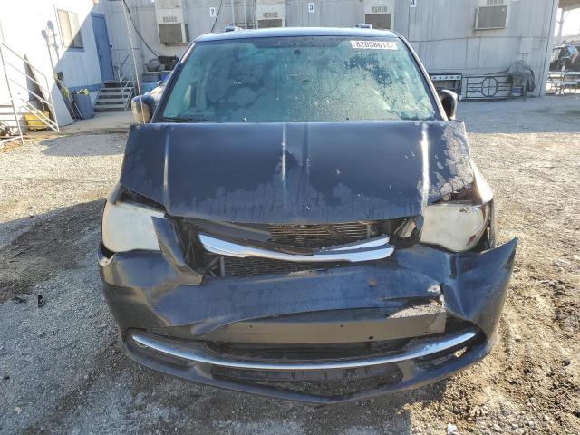 Photo 5 from auction – 2013 CHRYSLER TOWN & COU with VIN 2C4RC1BG0DR715919