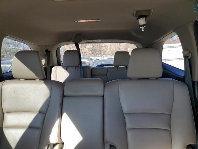 Photo 10 from auction – 2017 HONDA PILOT TOUR with VIN 5FNYF6H90HB088536