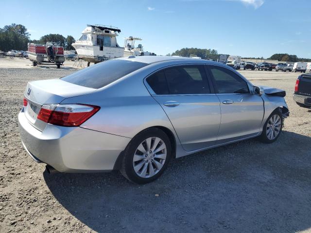 Photo 3 from auction – 2015 HONDA ACCORD EXL with VIN 1HGCR2F83FA073525