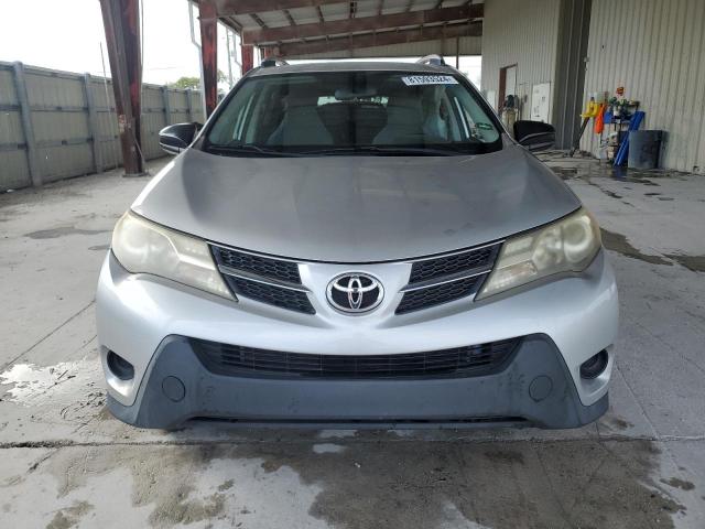 Photo 5 from auction – 2015 TOYOTA RAV4 LE with VIN JTMZFREV7FJ039329