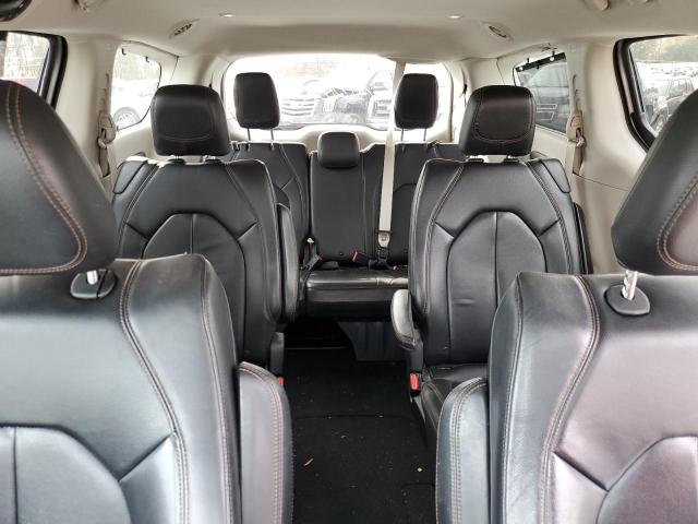 Photo 10 from auction – 2017 CHRYSLER PACIFICA T with VIN 2C4RC1BG2HR667992
