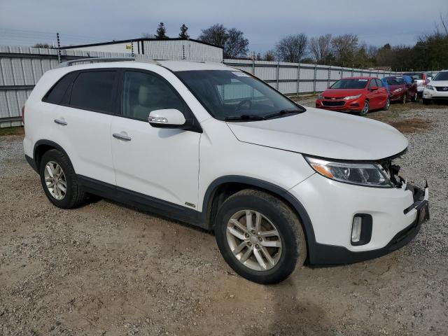 Photo 4 from auction – 2015 KIA SORENTO LX with VIN 5XYKTCA69FG600457