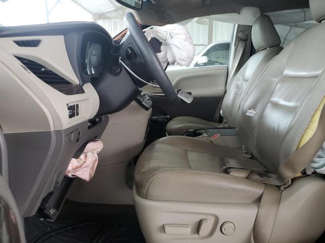 Photo 7 from auction – 2016 TOYOTA SIENNA XLE with VIN 5TDYK3DC5GS759737