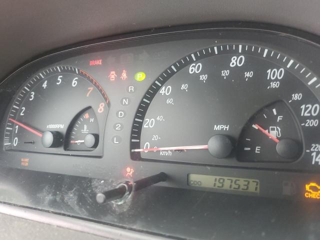 Photo 9 from auction – 2004 TOYOTA CAMRY LE with VIN 4T1BE32KX4U837293