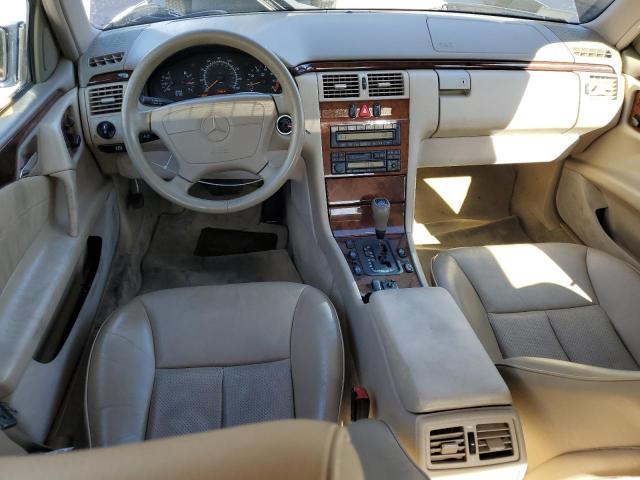 Photo 8 from auction – 1998 MERCEDES-BENZ E 320 with VIN WDBJF65F9WA556506