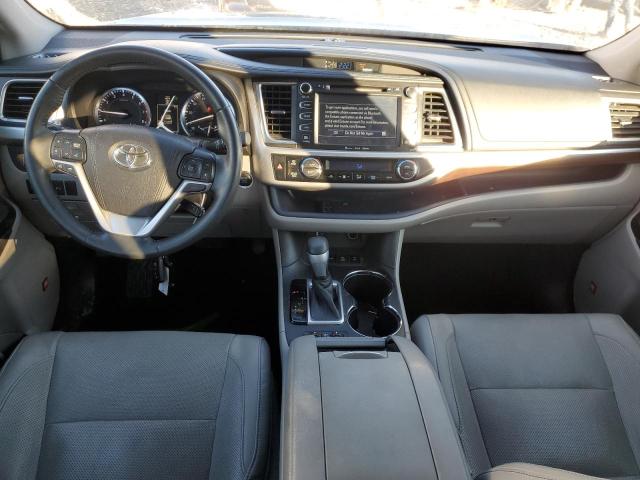 Photo 8 from auction – 2016 TOYOTA HIGHLANDER with VIN 5TDDKRFH3GS302497