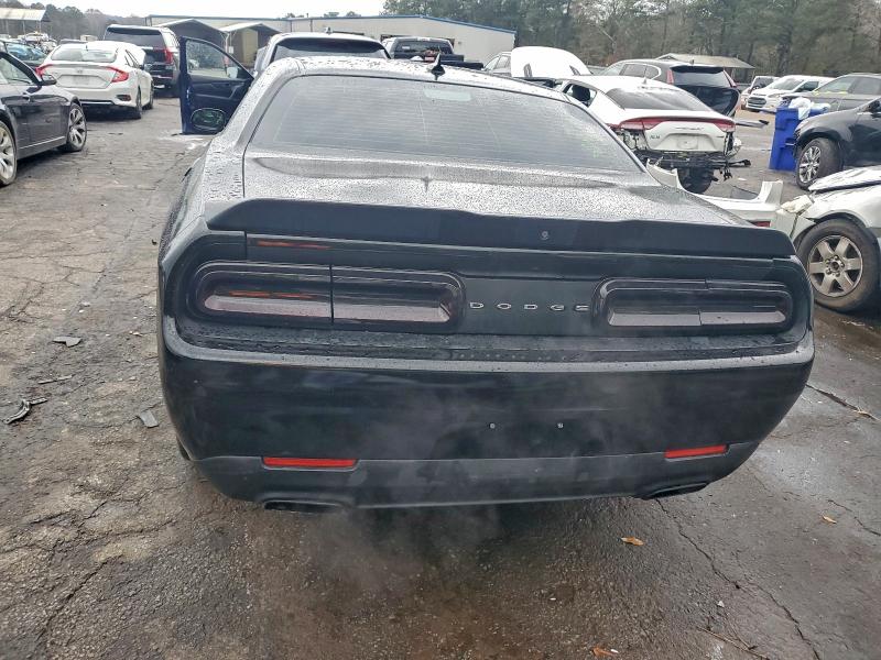 Photo 6 from auction – 2016 DODGE CHALLENGER with VIN 2C3CDZAG2GH202351