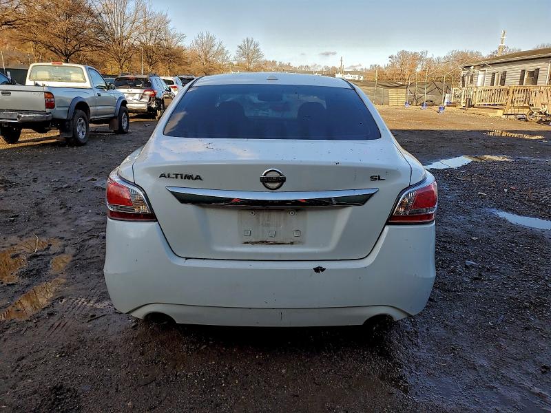 Photo 6 from auction – 2015 NISSAN ALTIMA with VIN 1N4AL3AP0FC421321