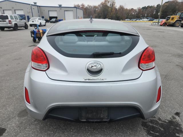 Photo 6 from auction – 2012 HYUNDAI VELOSTER with VIN KMHTC6AD7CU080639