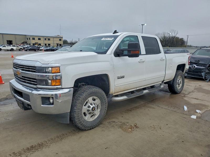 CHEVROLET SILVERADO 2016 with VIN 1GC1KVEG4GF224669 - Photo from auction