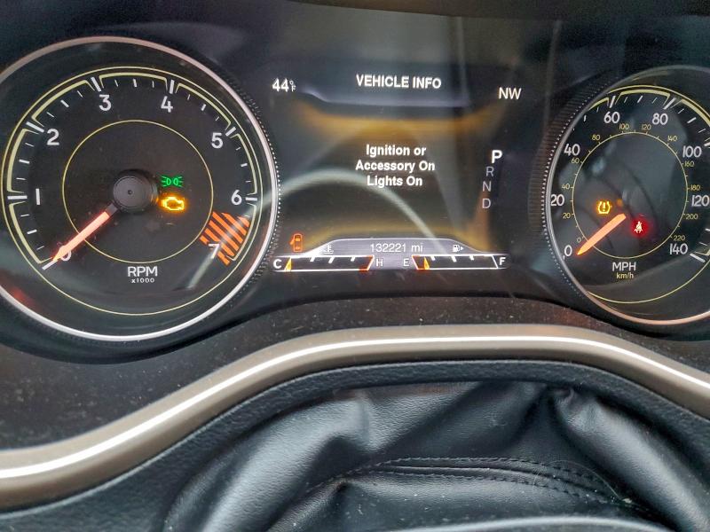 Photo 9 from auction – 2014 JEEP CHEROKEE L with VIN 1C4PJMDB3EW193294