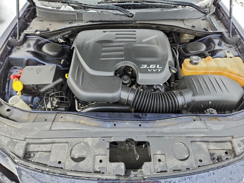 Photo 11 from auction – 2012 CHRYSLER 300 LIMITE with VIN 2C3CCACG2CH134984