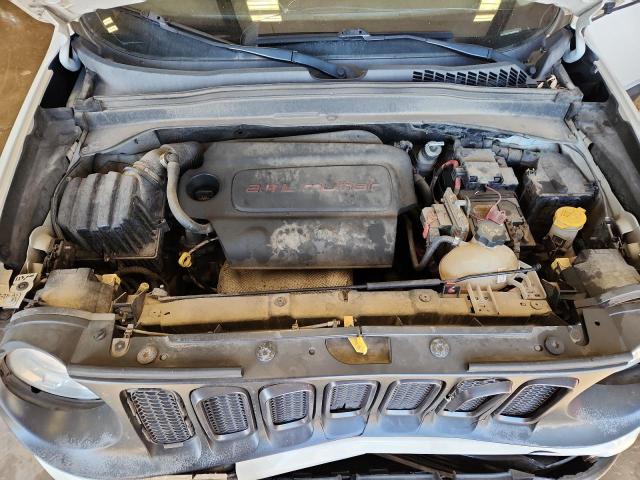 Photo 11 from auction – 2016 JEEP RENEGADE T with VIN ZACCJBCT1GPD57395