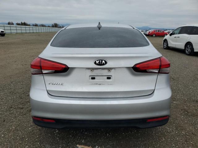 Photo 6 from auction – 2017 KIA FORTE LX with VIN 3KPFK4A71HE006576