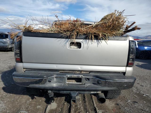 Photo 6 from auction – 2005 CHEVROLET SILVERADO with VIN 1GCHK232X5F946066