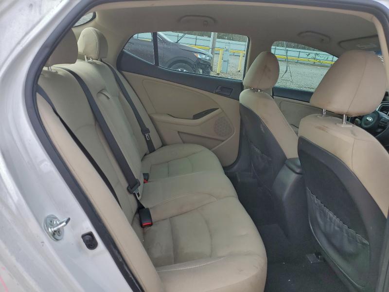 Photo 10 from auction – 2015 KIA OPTIMA LX with VIN 5XXGM4A74FG503561