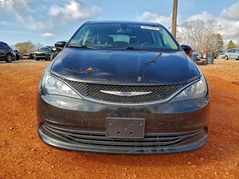 Photo 5 from auction – 2020 CHRYSLER VOYAGER LX with VIN 2C4RC1CG7LR249094