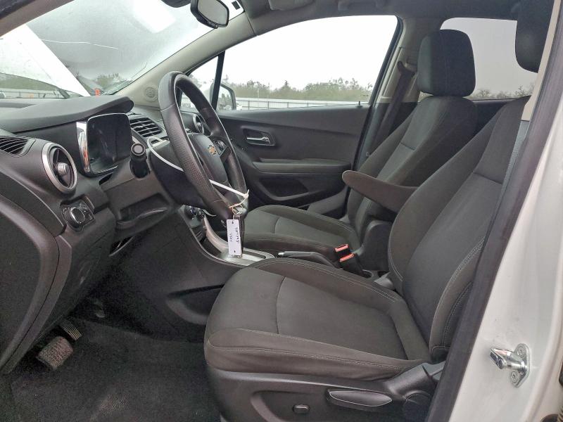 Photo 7 from auction – 2015 CHEVROLET TRAX 1LT with VIN KL7CJLSB4FB065521