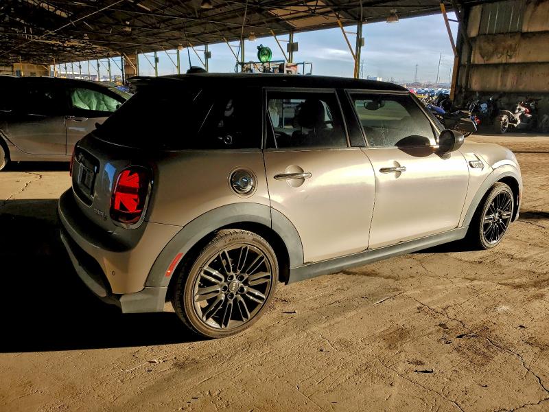 Photo 3 from auction – 2022 MINI COOPER S with VIN WMW53DK01N2S35789