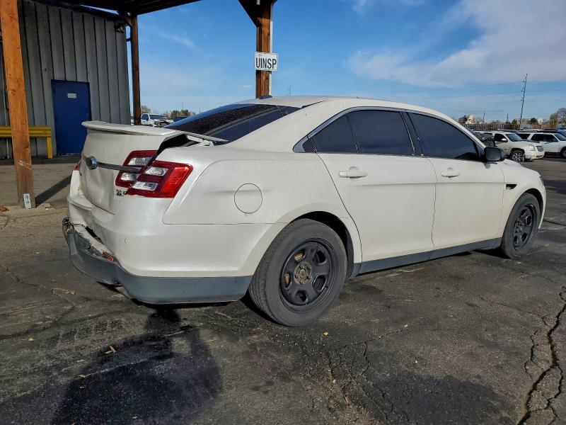 Photo 3 from auction – 2015 FORD TAURUS SHO with VIN 1FAHP2KT3FG114100