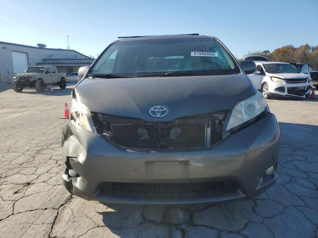 Photo 5 from auction – 2012 TOYOTA SIENNA XLE with VIN 5TDYK3DC3CS206885