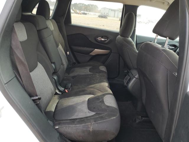 Photo 10 from auction – 2018 JEEP CHEROKEE with VIN 1C4PJLCB0JD557219
