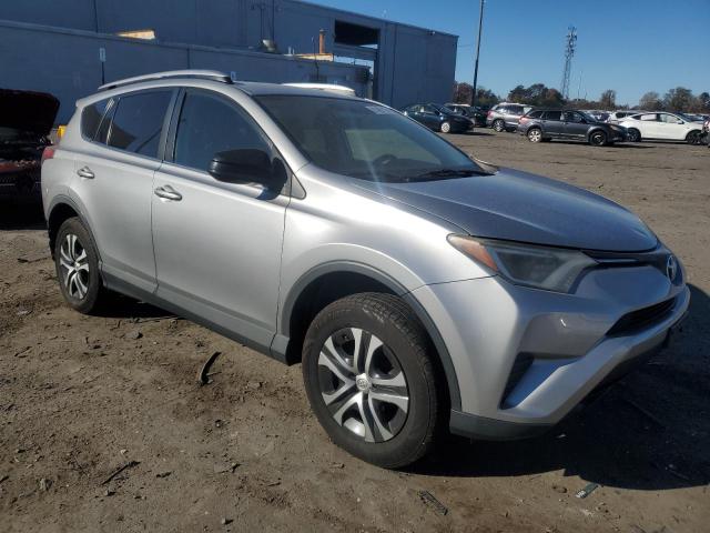 Photo 4 from auction – 2016 TOYOTA RAV4 LE with VIN 2T3BFREV6GW425034