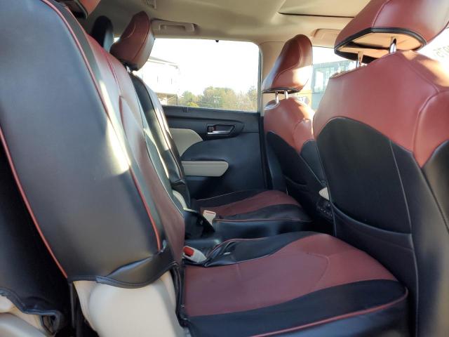 Photo 11 from auction – 2023 TOYOTA HIGHLANDER with VIN 5TDKBRCH2PS117028