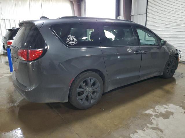 Photo 3 from auction – 2019 CHRYSLER PACIFICA T with VIN 2C4RC1FG0KR593943
