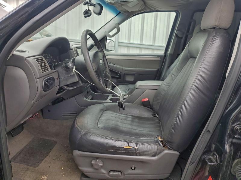 Photo 7 from auction – 2004 FORD EXPLORER with VIN 1FMZU63E84ZB35701