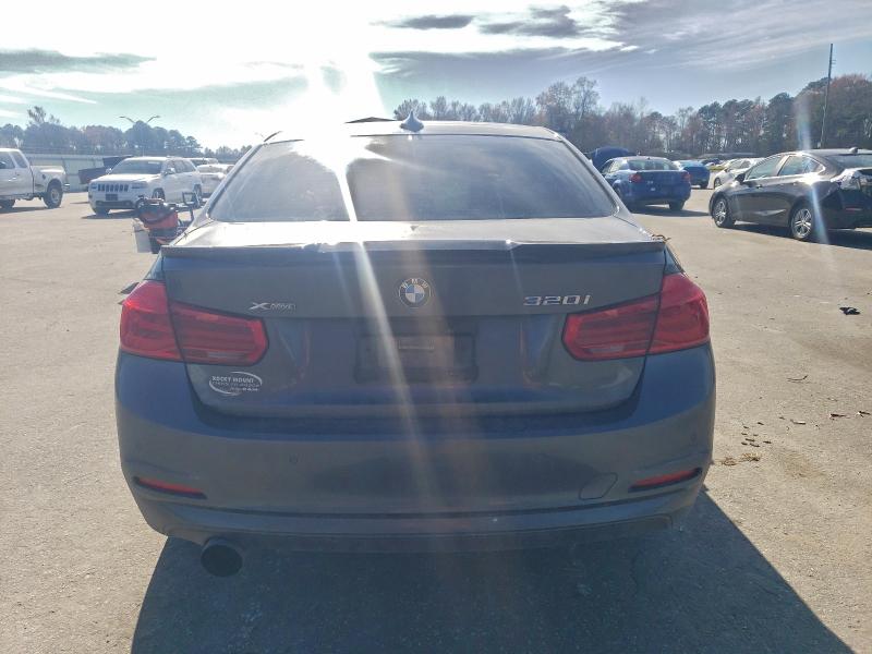 Photo 6 from auction – 2016 BMW 320 XI with VIN WBA8E5G5XGNT41662