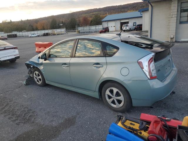 Photo 2 from auction – 2013 TOYOTA PRIUS with VIN JTDKN3DU5D5693083