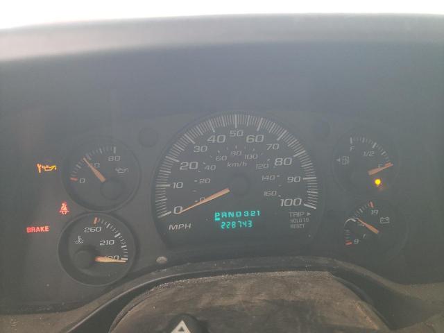 Photo 9 from auction – 2004 CHEVROLET EXPRESS G3 with VIN 1GCHG35U341112237