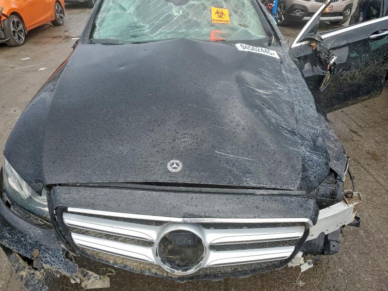 Photo 11 from auction – 2019 MERCEDES-BENZ E with VIN WDDZF4KB9KA594313