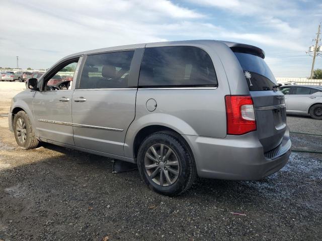 Photo 2 from auction – 2014 CHRYSLER TOWN & COU with VIN 2C4RC1HG9ER372262