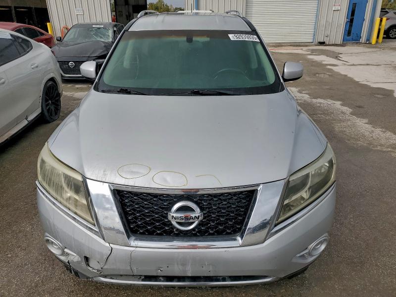 Photo 5 from auction – 2013 NISSAN PATHFINDER with VIN 5N1AR2MN1DC630850