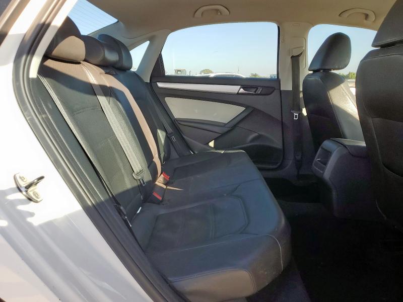 Photo 10 from auction – 2012 VOLKSWAGEN PASSAT SE with VIN 1VWBP7A33CC107775