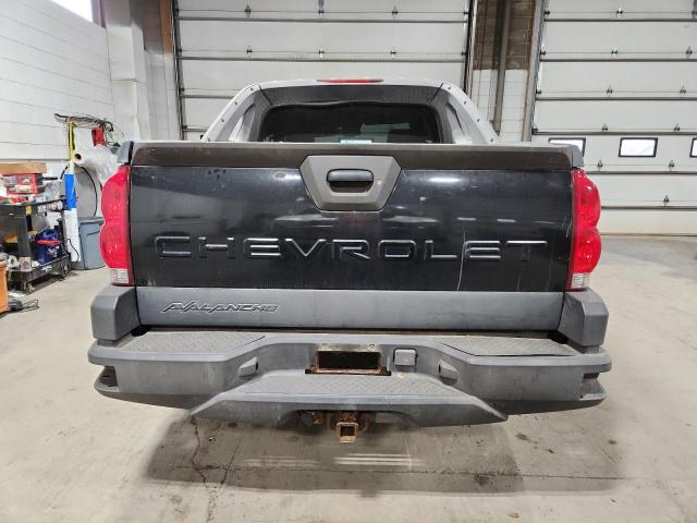 Photo 6 from auction – 2004 CHEVROLET AVALANCHE with VIN 3GNGK22G04G156644