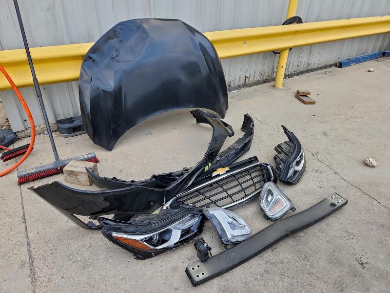 Photo 13 from auction – 2019 CHEVROLET EQUINOX LT with VIN 2GNAXLEX7K6195765