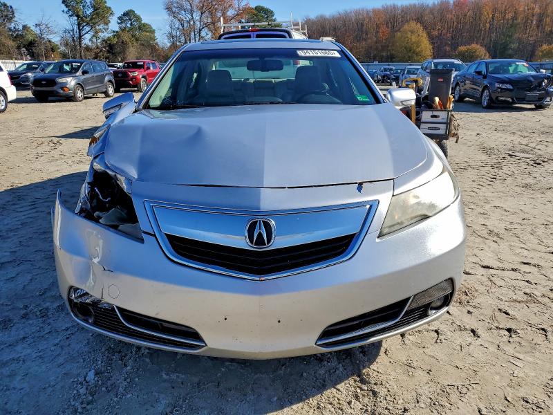 Photo 5 from auction – 2013 ACURA TL TECH with VIN 19UUA8F53DA011575