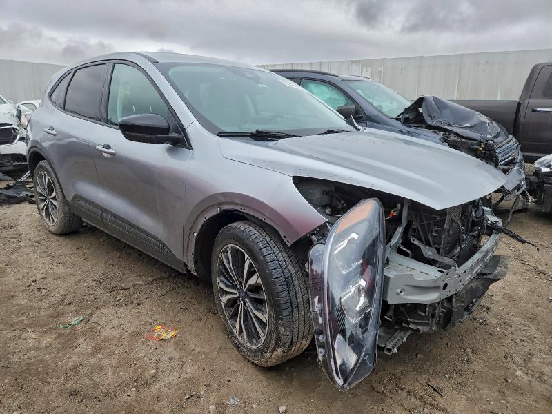 Photo 4 from auction – 2022 FORD ESCAPE SE with VIN 1FMCU0G64NUB98198