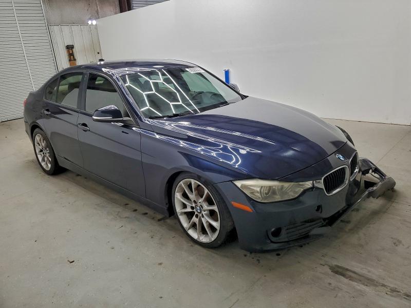 Photo 4 from auction – 2014 BMW 320 I with VIN WBA3B1C56EP680177