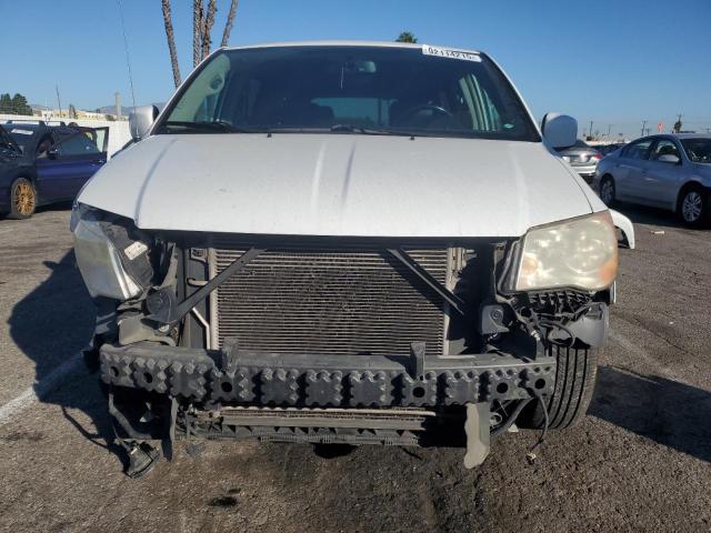Photo 5 from auction – 2013 CHRYSLER TOWN & COU with VIN 2C4RC1BG8DR815248