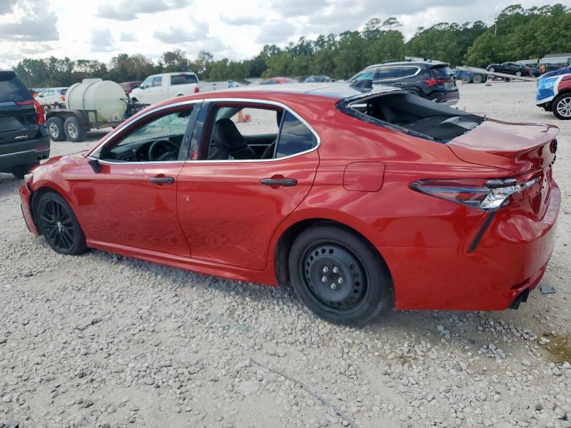 Photo 2 from auction – 2022 TOYOTA CAMRY with VIN 4T1K61AK9NU015590