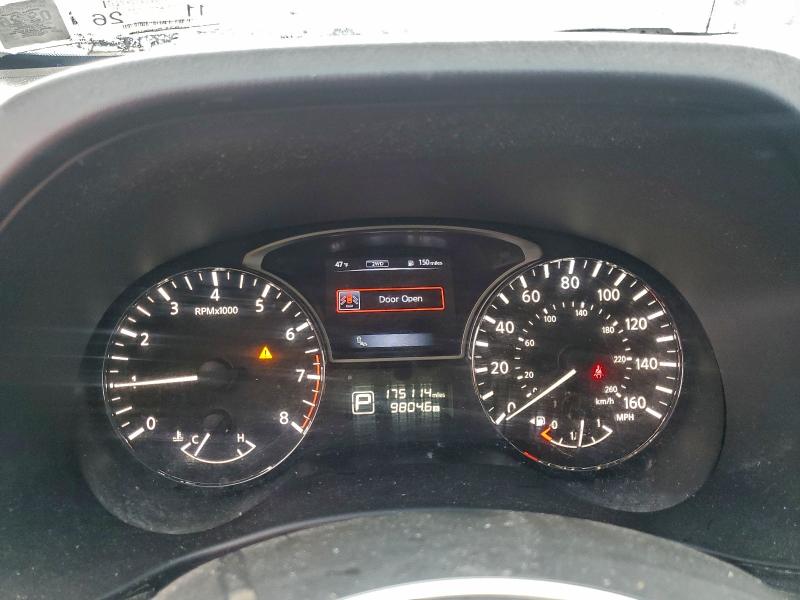 Photo 9 from auction – 2015 NISSAN PATHFINDER with VIN 5N1AR2MM3FC689831