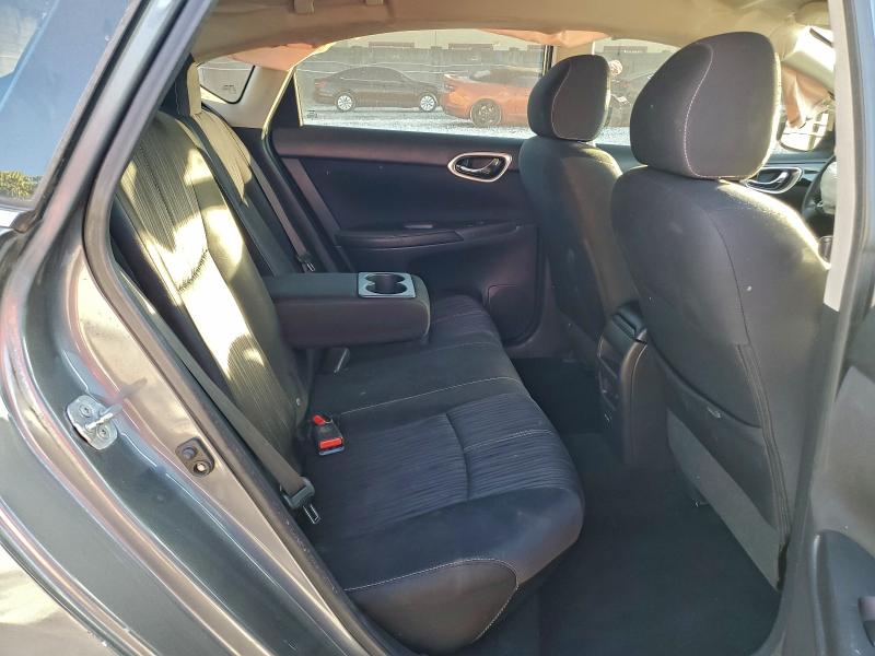 Photo 10 from auction – 2018 NISSAN SENTRA S with VIN 3N1AB7AP3JL621663